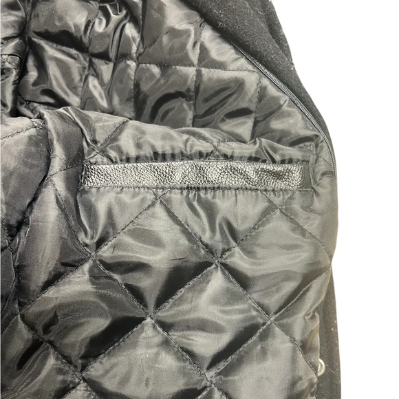 Stewart and Strauss  varsity jacket men’s size smalll leather and wool NWOT - Picture 5 of 5